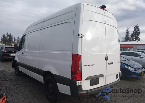 2021 Mercedes-Benz Sprinter 2500 Standard Roof I4 Diesel from USA, damaged, VIN W1W4DBHY5MT047268